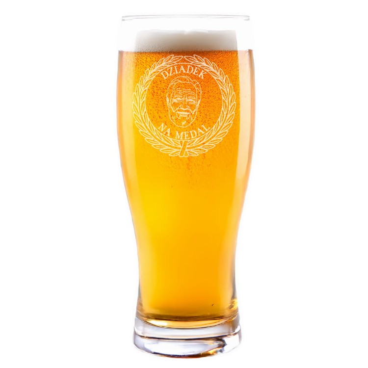 Szklanka do piwa 620ml Dziadek na medal.jpg